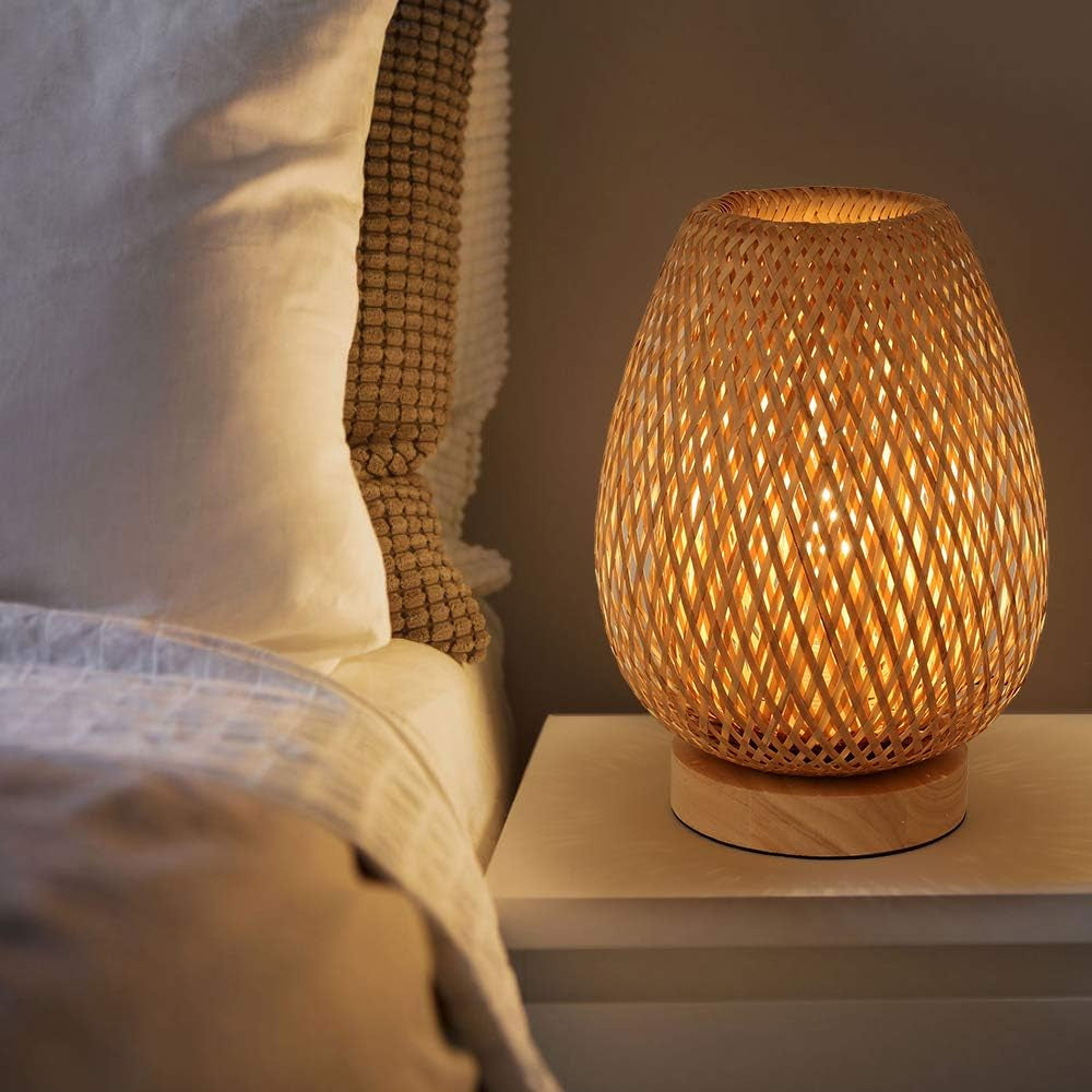 Bambi: Bamboo Weaving Table Lamp 