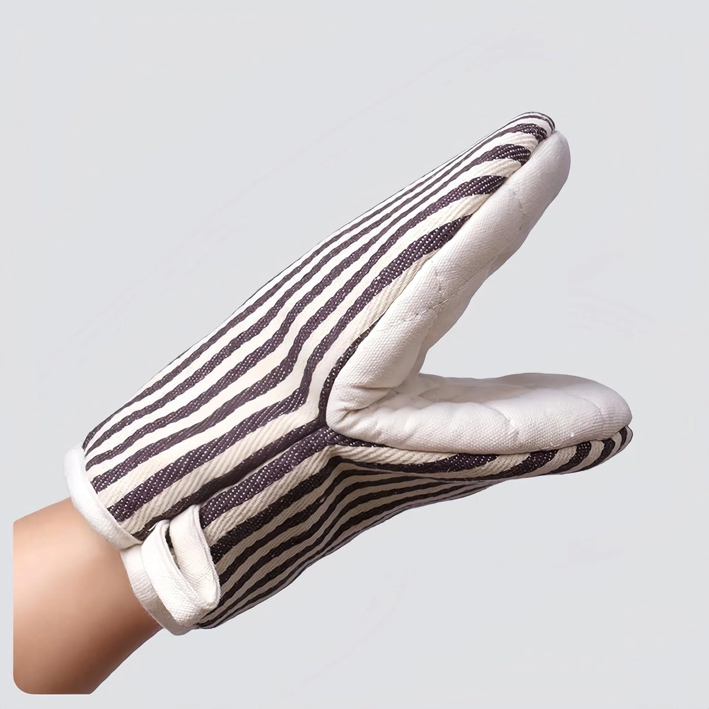 1 Pair Mini Oven Mitts – Heat-Resistant Kitchen Short Gloves with Hanging Loop (Khaki)