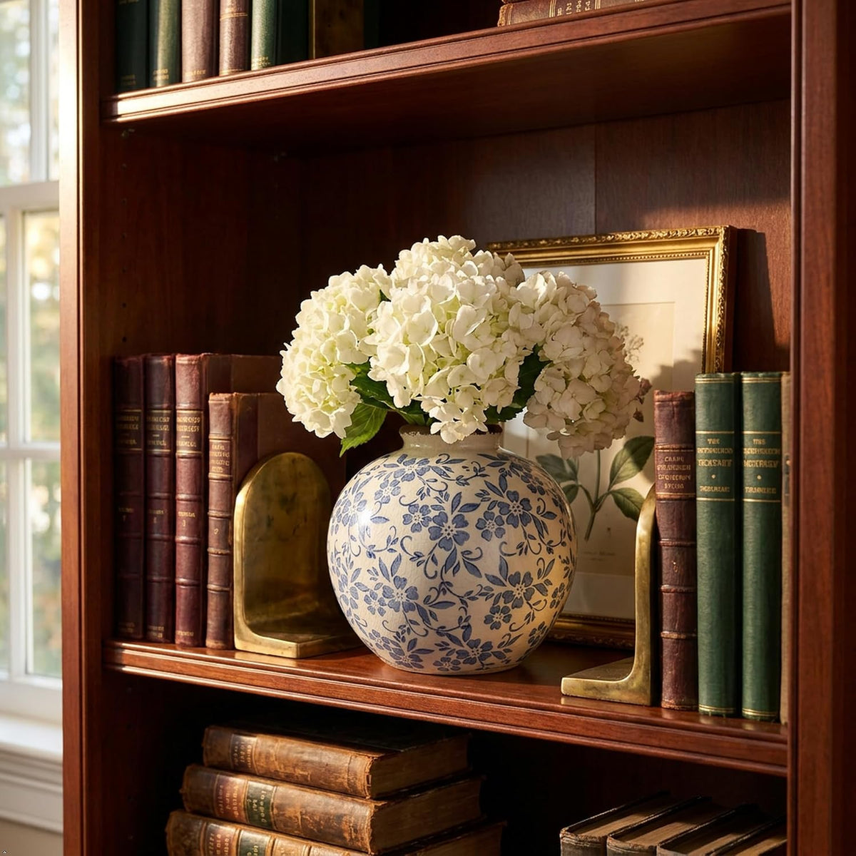 Silke: Ceramic Vase 